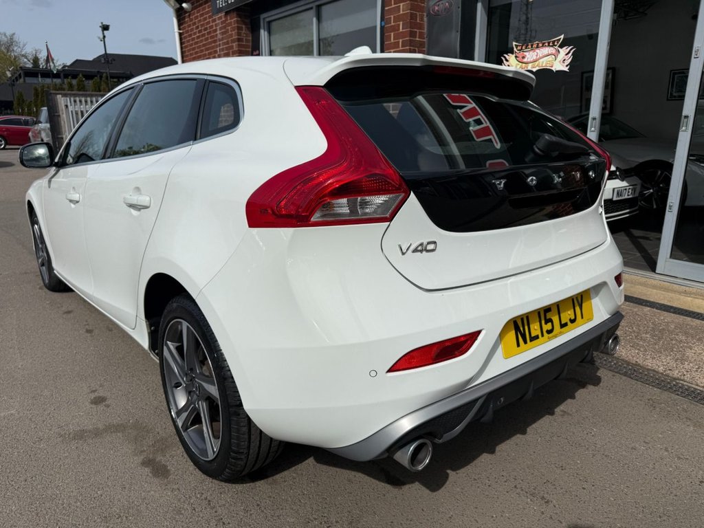 Used Volvo V40 2015 for sale - 78200579: Photo 8