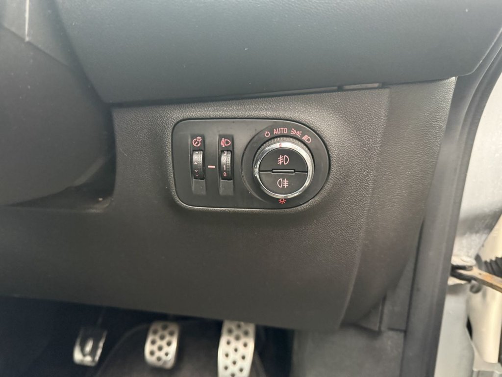 Used Vauxhall Corsa 2016 for sale - 77806206: Photo 16