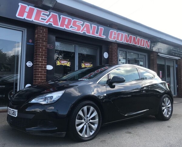 Used Vauxhall Astra GTC 2012 for sale - 75005211: Photo 2