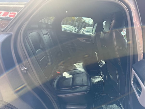 Used Jaguar F-Pace 2017 for sale - 76010227: Photo 13