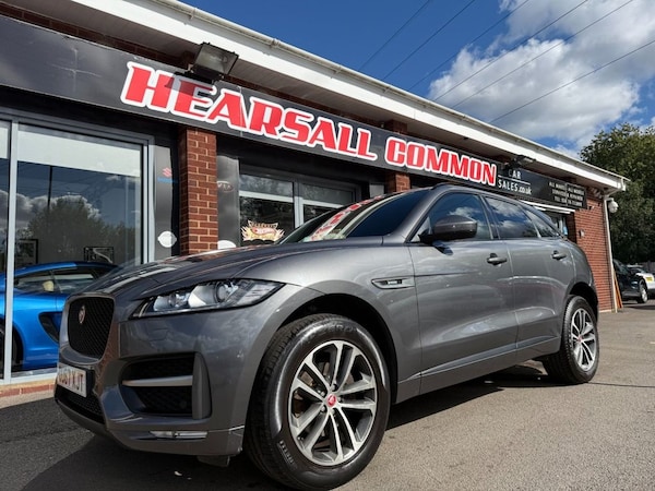 Used Jaguar F-Pace 2017 for sale - 76010227: Photo 2