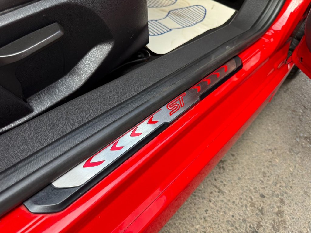 Used Ford Fiesta 2014 for sale - 76867490: Photo 19