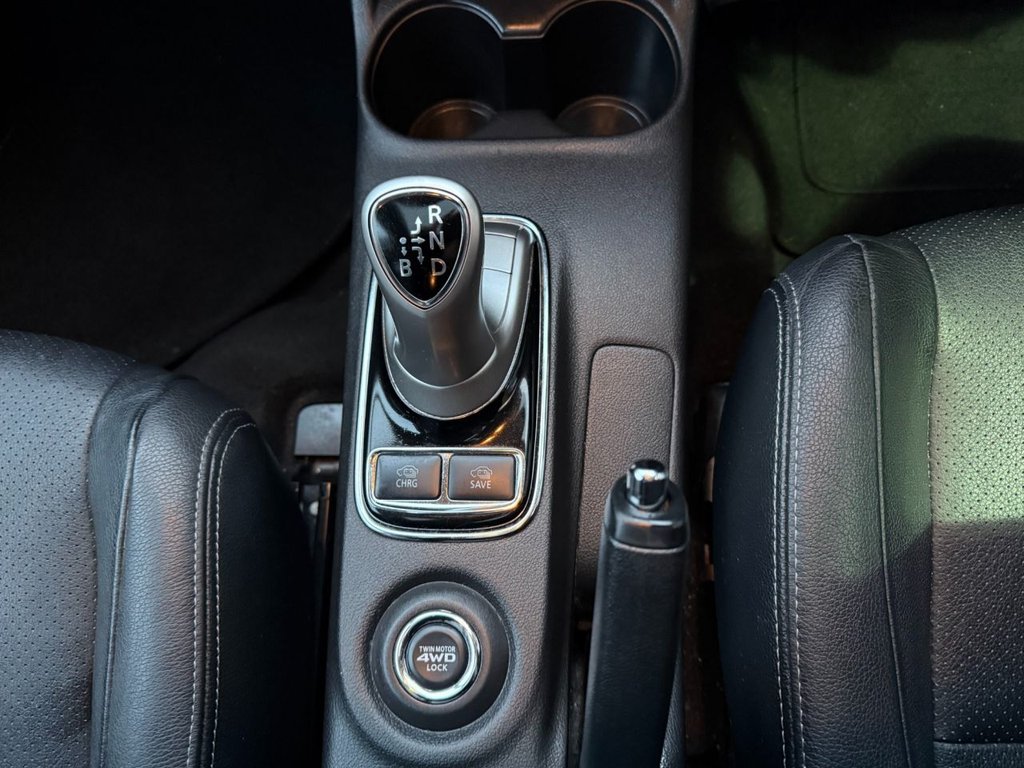 Used Mitsubishi Outlander 2015 for sale - 77394310: Photo 14