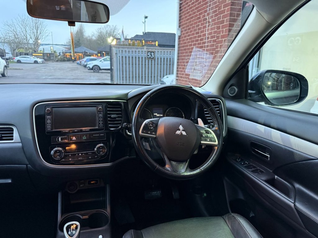 Used Mitsubishi Outlander 2015 for sale - 77394310: Photo 20