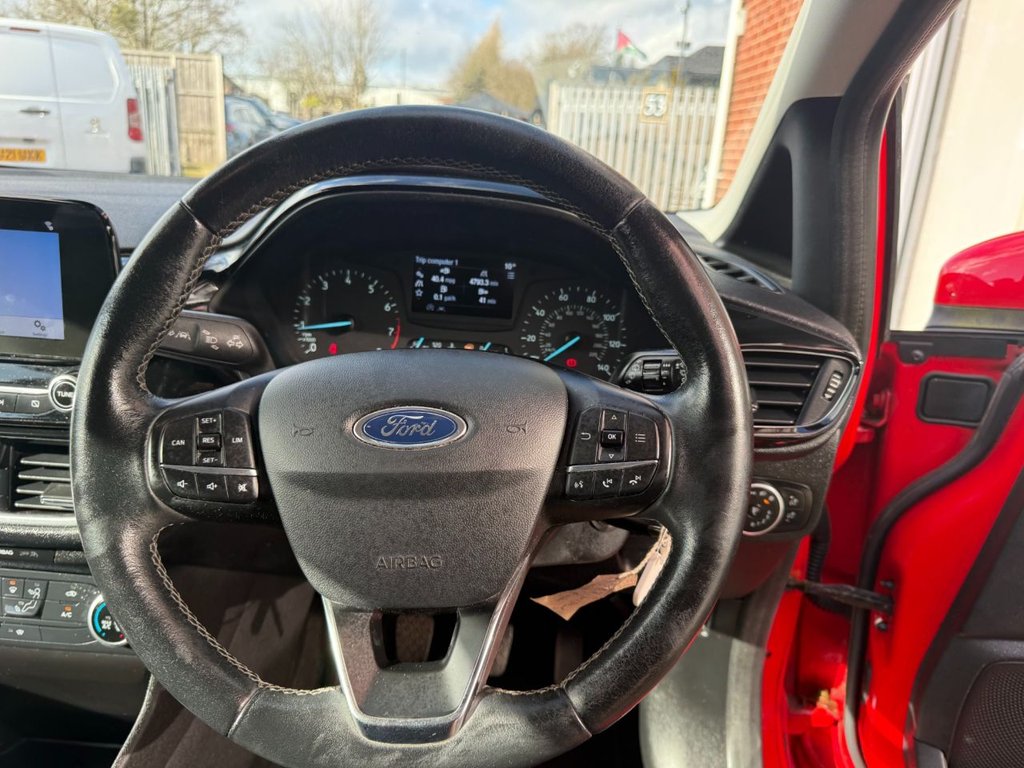 Used Ford Fiesta 2017 for sale - 77498930: Photo 18