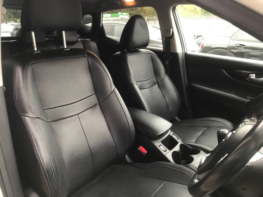 Used Nissan Qashqai 2015 for sale - 76740118: Photo 12