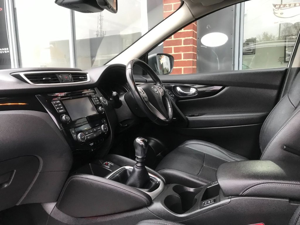 Used Nissan Qashqai 2015 for sale - 76740118: Photo 18