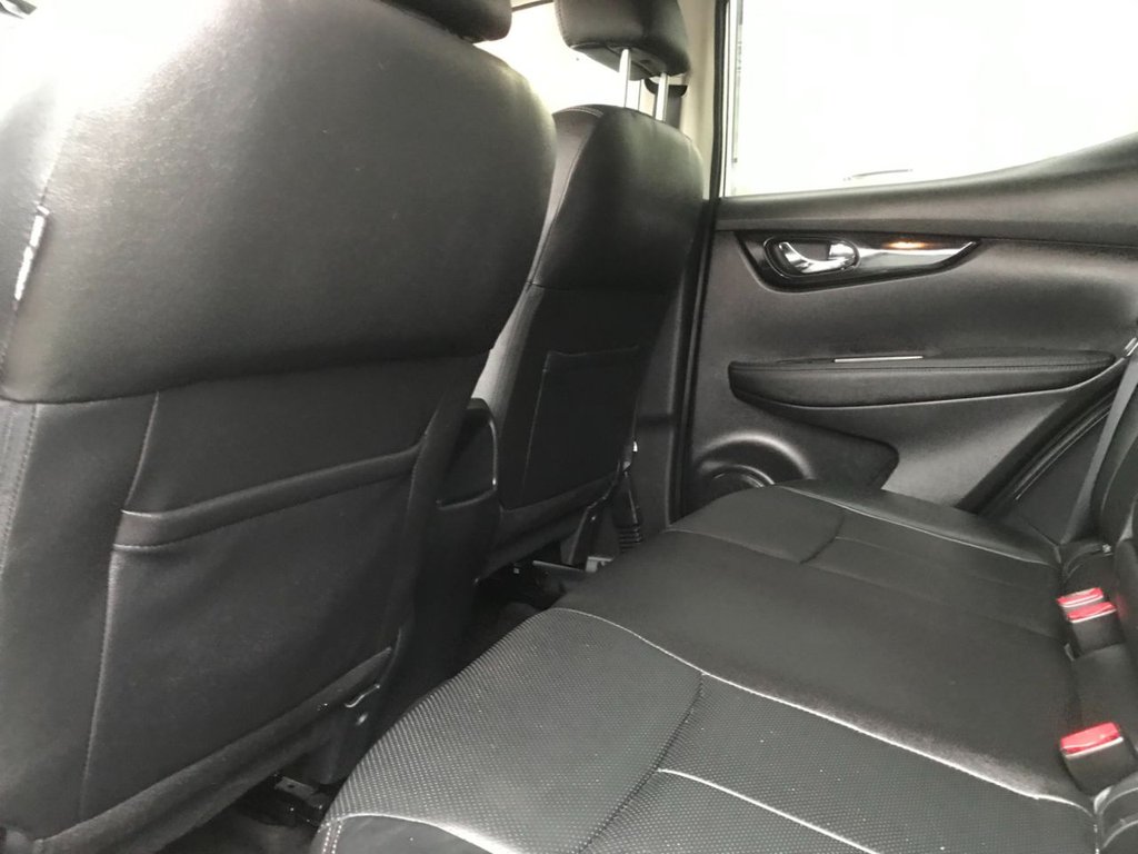 Used Nissan Qashqai 2015 for sale - 76740118: Photo 21