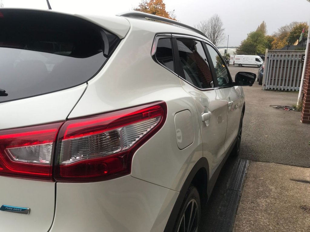 Used Nissan Qashqai 2015 for sale - 76740118: Photo 6