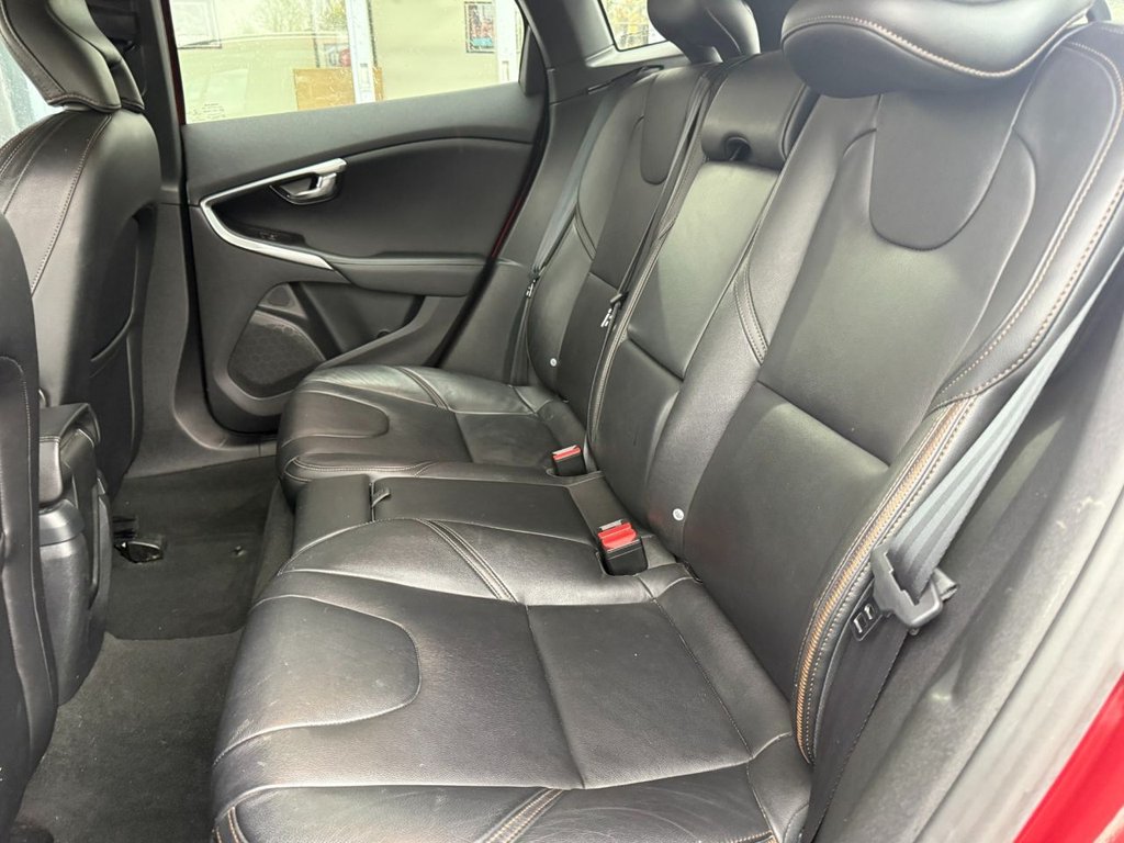 Used Volvo V40 Cross Country 2014 for sale - 78030811: Photo 23