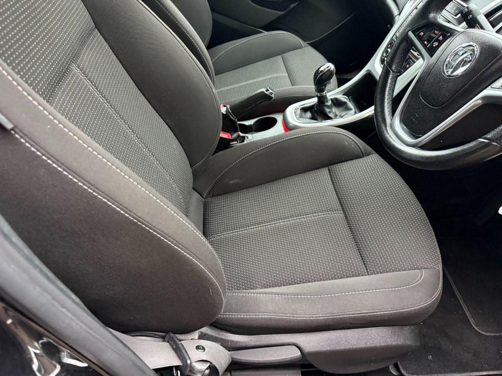 Used Vauxhall Astra 2015 for sale - 77341702: Photo 21