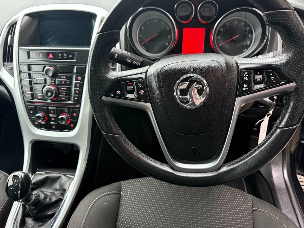 Used Vauxhall Astra 2015 for sale - 77341702: Photo 23