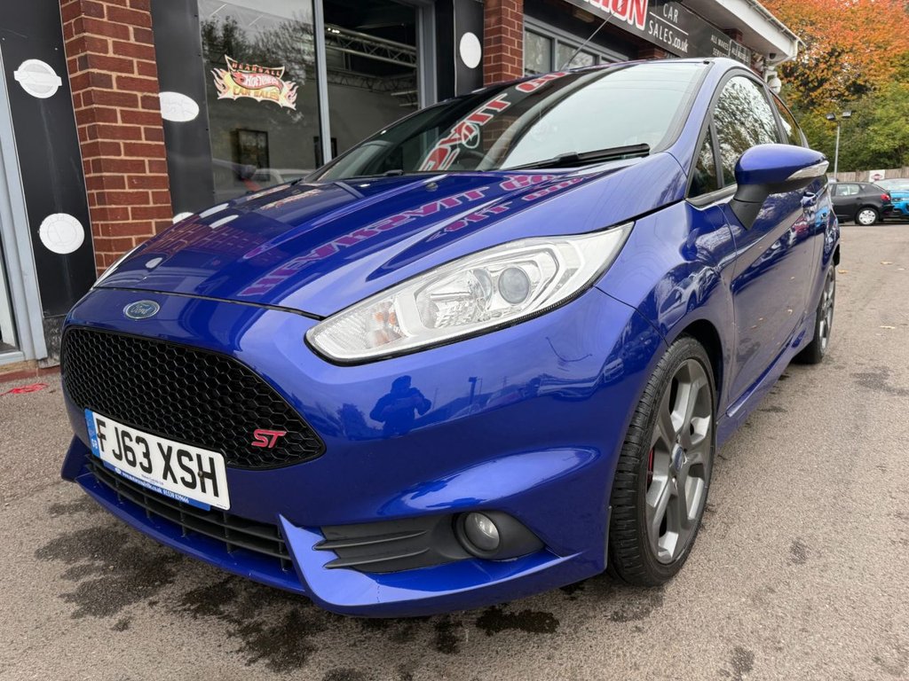 Used Ford Fiesta 2013 for sale - 77152924: Photo 2