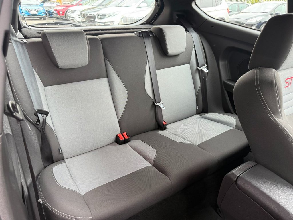 Used Ford Fiesta 2013 for sale - 77152924: Photo 21