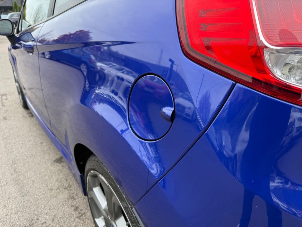 Used Ford Fiesta 2013 for sale - 77152924: Photo 8