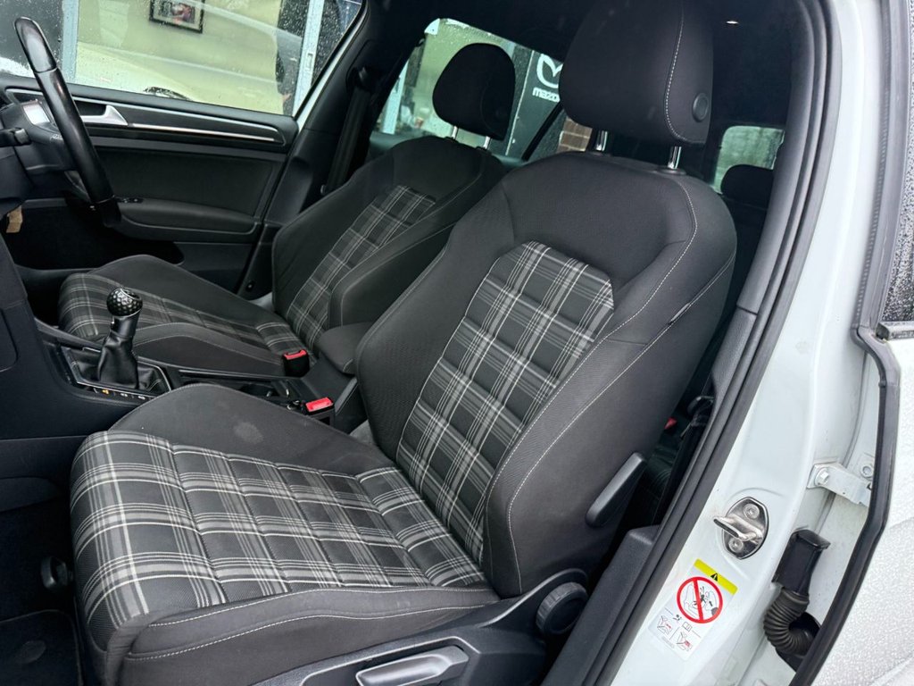 Used Volkswagen Golf 2017 for sale - 77534680: Photo 11