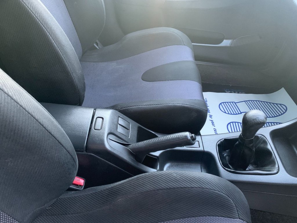 Used Subaru Impreza 2002 for sale - 77188100: Photo 17