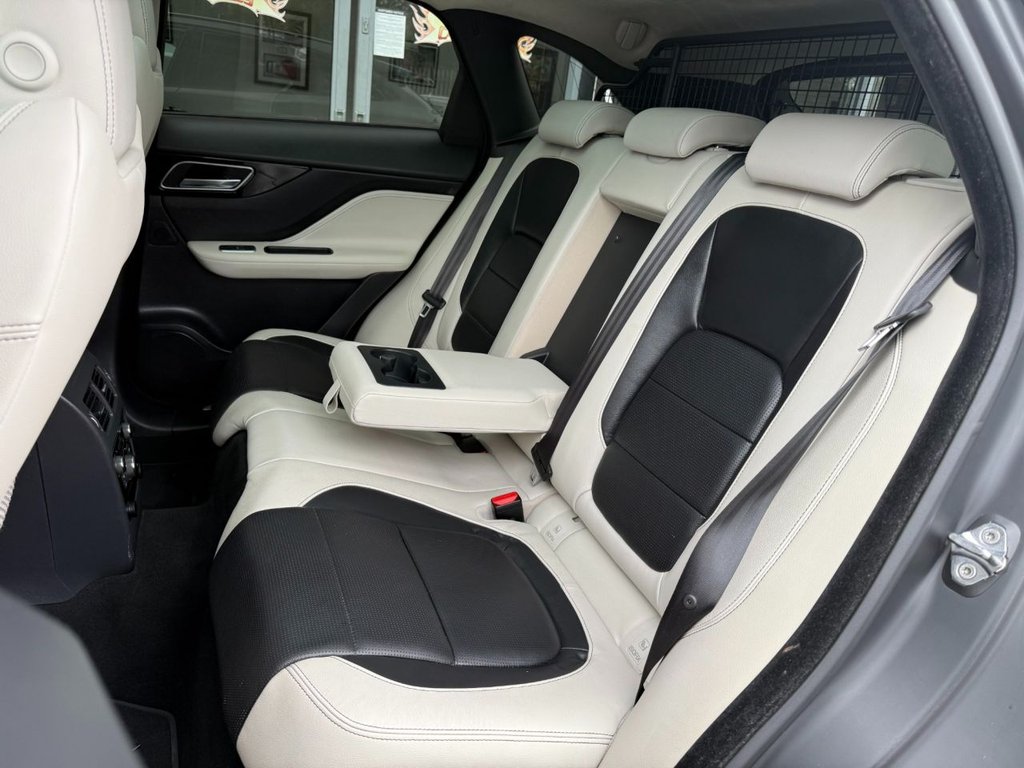 Used Jaguar F-Pace 2019 for sale - 76698329: Photo 24