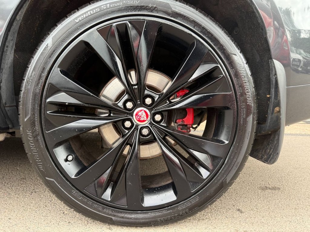 Used Jaguar F-Pace 2019 for sale - 76698329: Photo 35