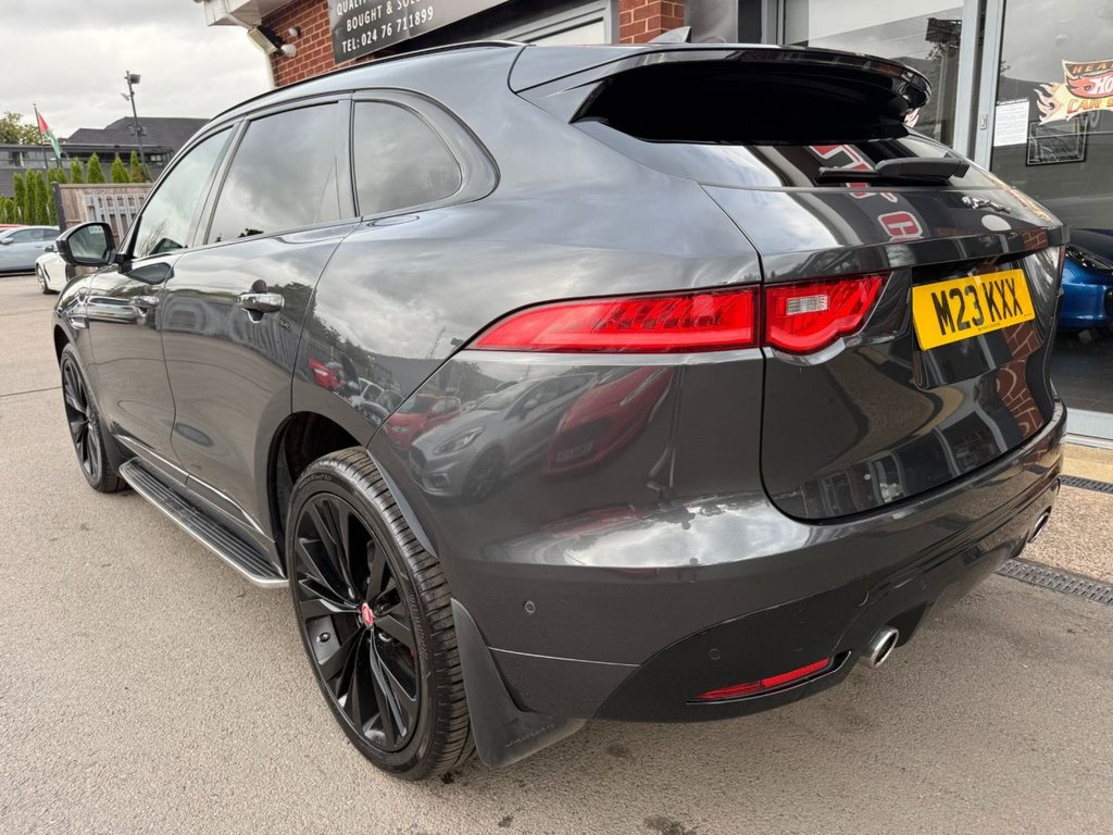 Used Jaguar F-Pace 2019 for sale - 76698329: Photo 8