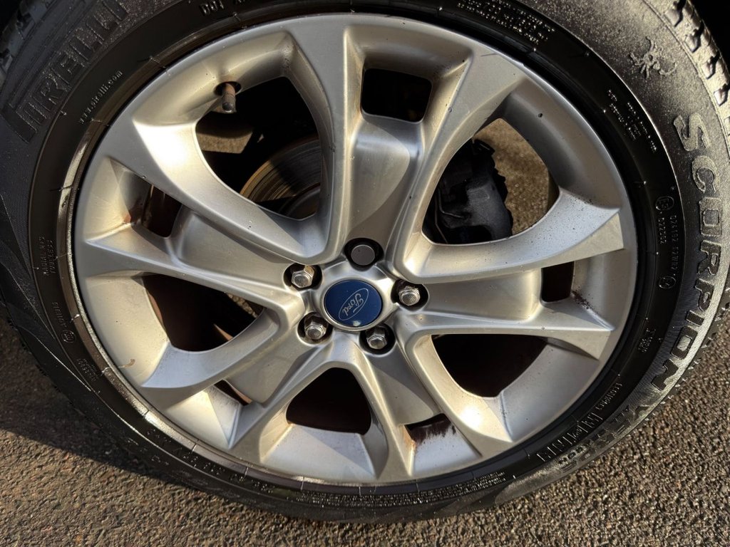 Used Ford Kuga 2014 for sale - 76821154: Photo 32