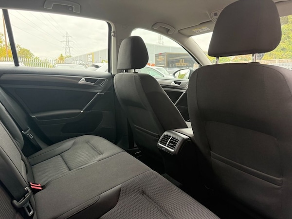 Used Volkswagen Golf 2018 for sale - 76056775: Photo 18