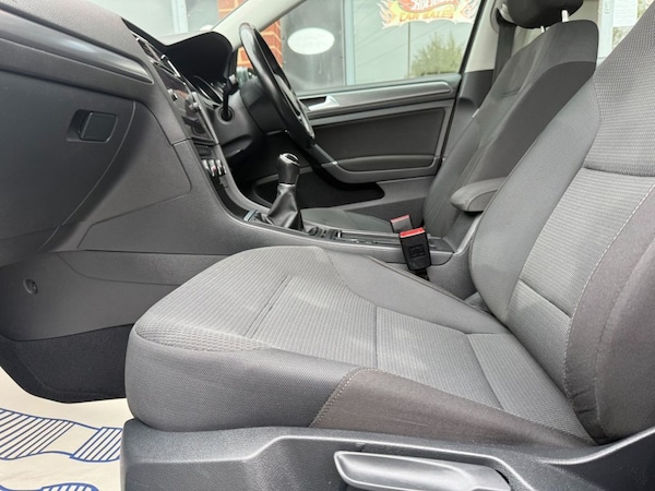 Used Volkswagen Golf 2018 for sale - 76056775: Photo 22