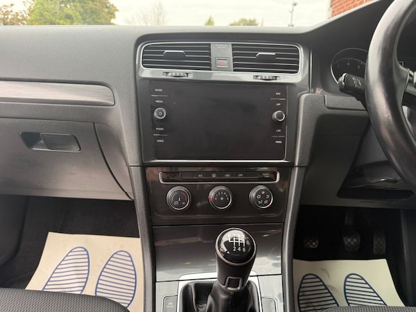 Used Volkswagen Golf 2018 for sale - 76056775: Photo 26