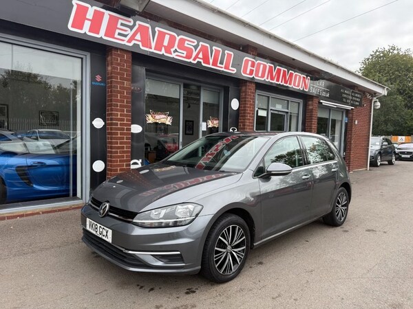 Used Volkswagen Golf 2018 for sale - 76056775: Photo 2