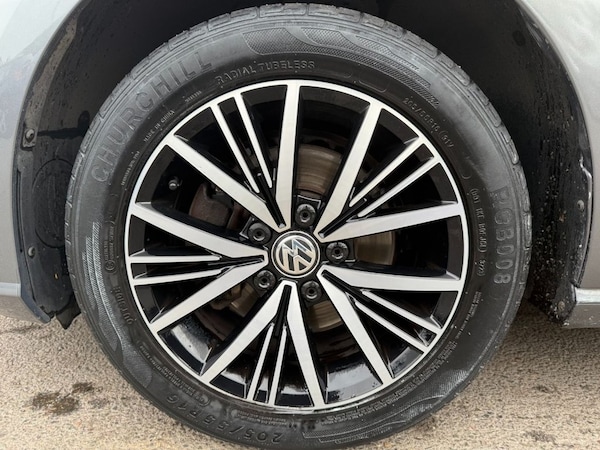 Used Volkswagen Golf 2018 for sale - 76056775: Photo 30