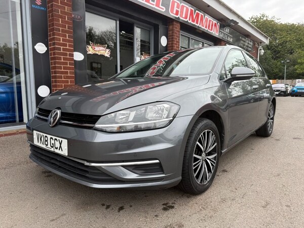 Used Volkswagen Golf 2018 for sale - 76056775: Photo 3