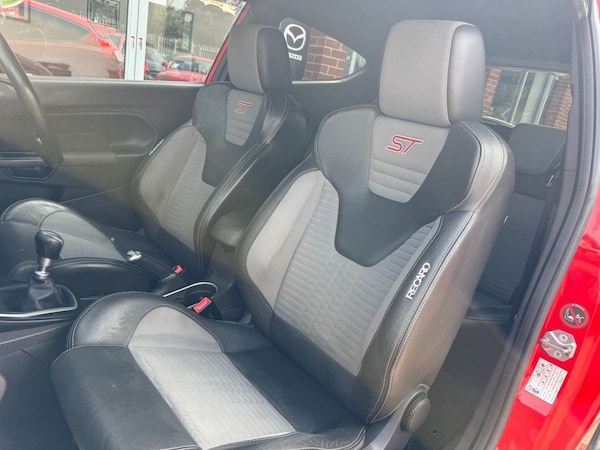 Used Ford Fiesta 2014 for sale - 75630700: Photo 21