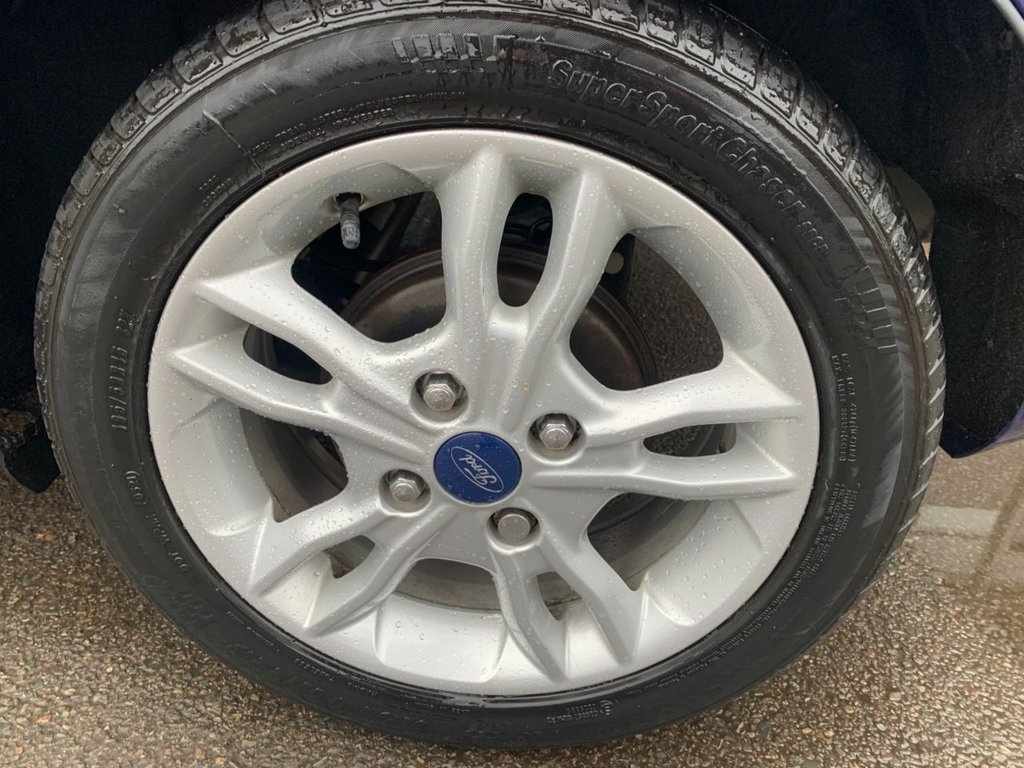 Used Ford Fiesta 2015 for sale - 76640509: Photo 11