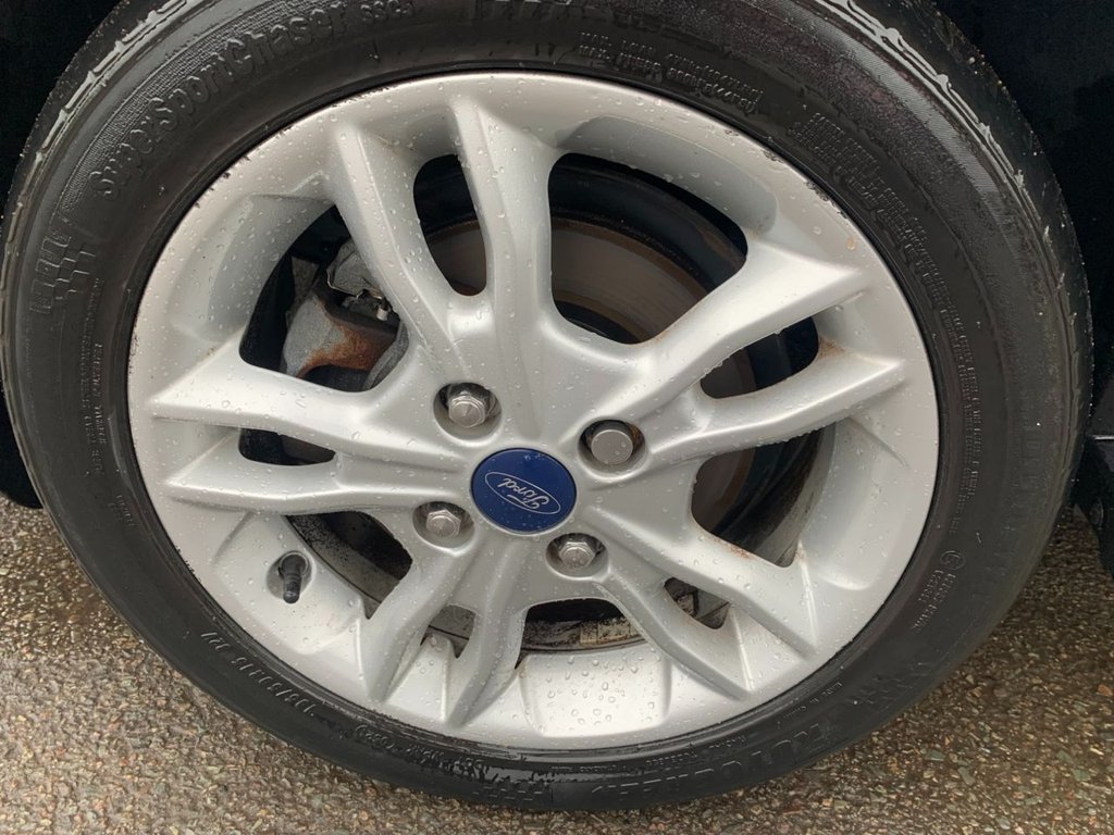 Used Ford Fiesta 2015 for sale - 76640509: Photo 12