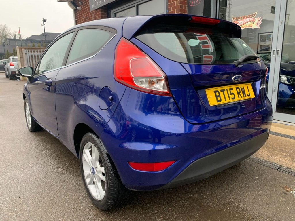 Used Ford Fiesta 2015 for sale - 76640509: Photo 4