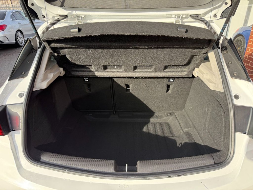 Used Vauxhall Astra 2017 for sale - 76640581: Photo 14