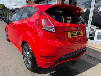Used Ford Fiesta 2015 for sale - 78850973: Photo