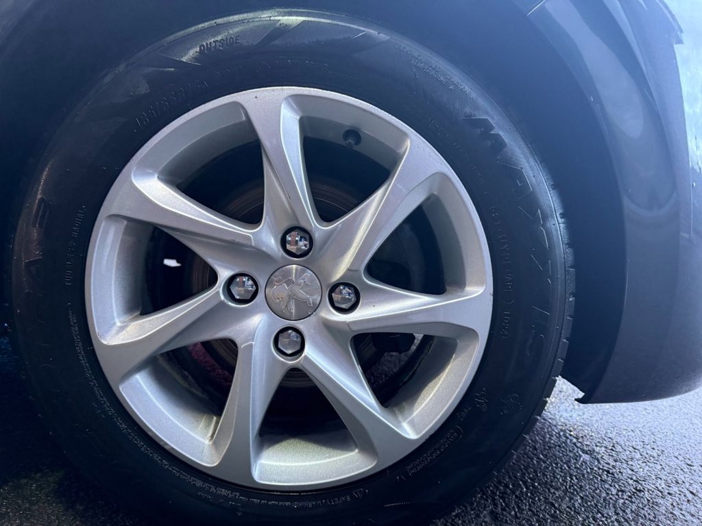 Used Peugeot 208 2017 for sale - 76640576: Photo 26