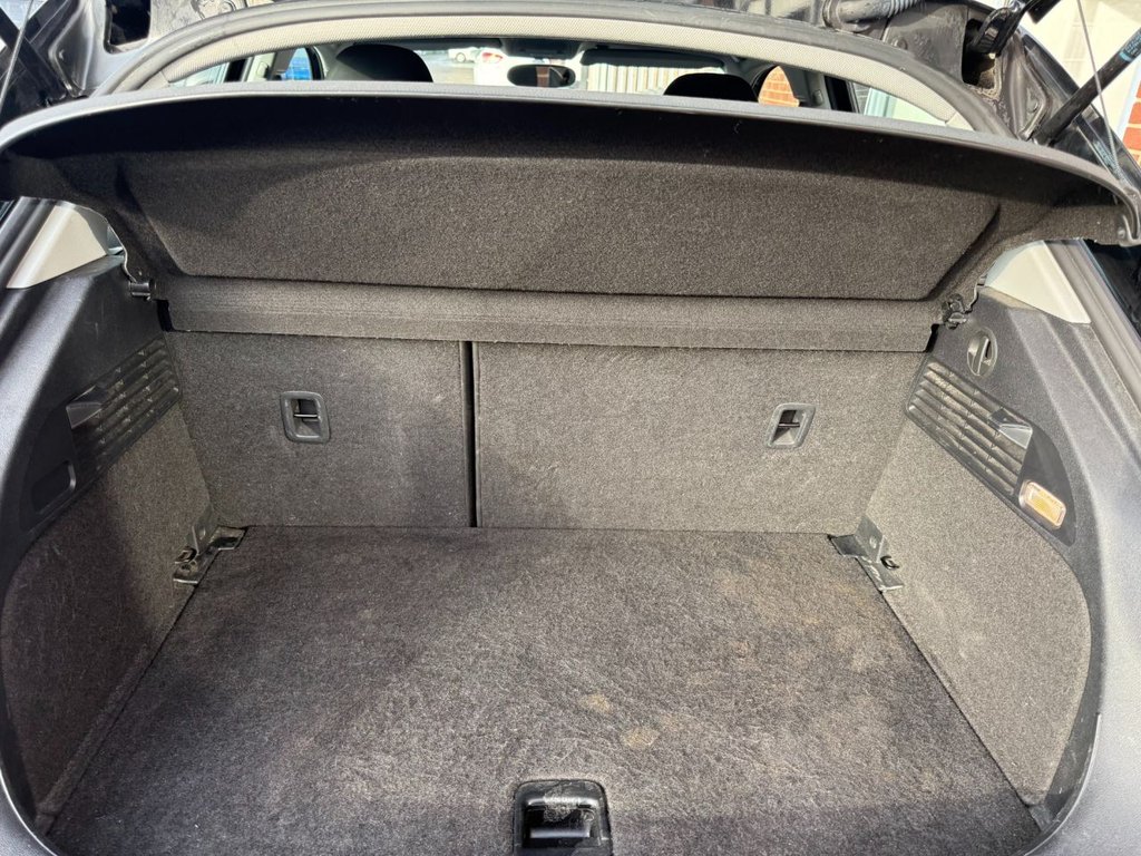 Used Audi A1 2012 for sale - 76821187: Photo 14