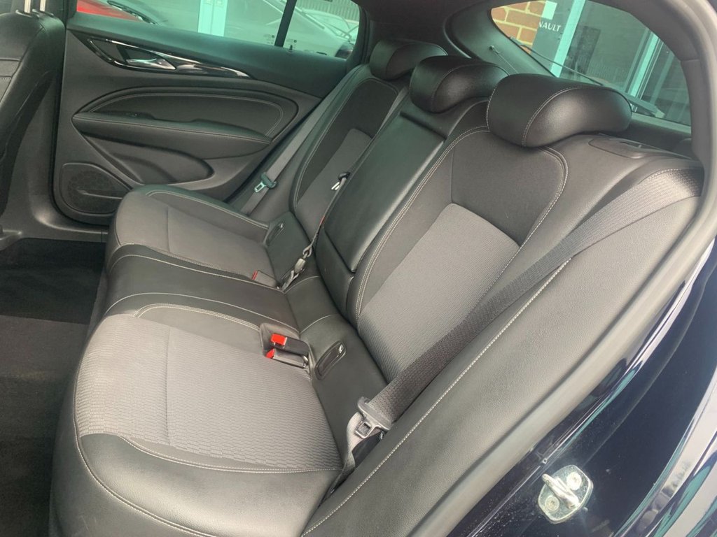 Used Vauxhall Insignia 2017 for sale - 76640588: Photo 12