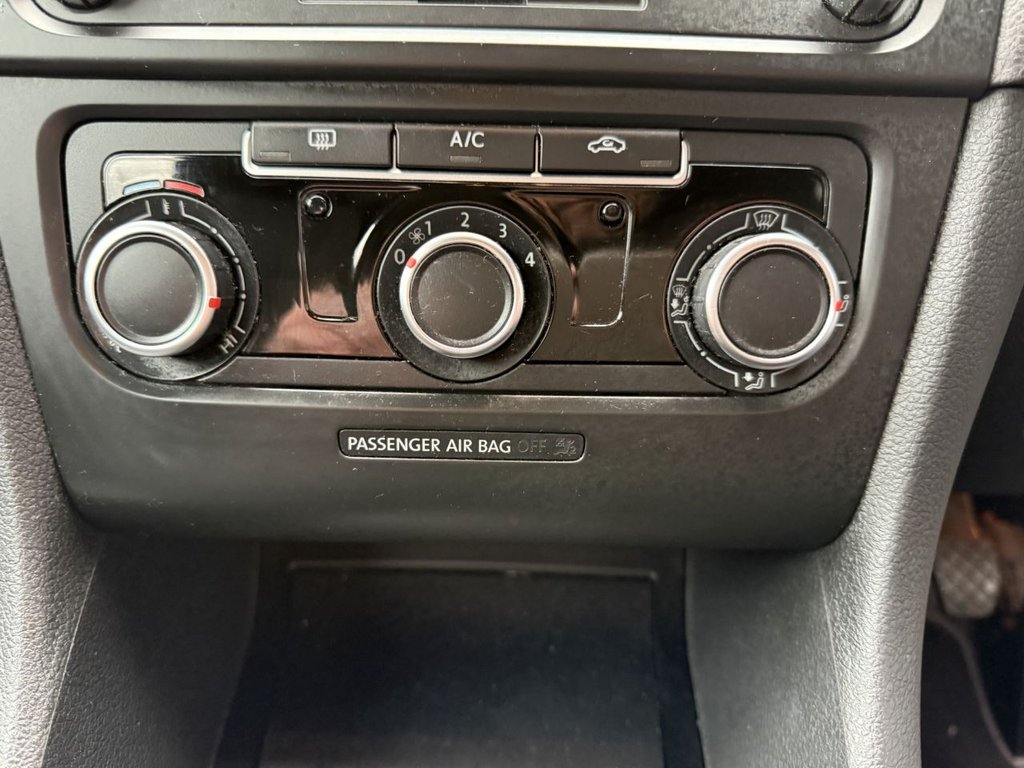 Used Volkswagen Golf 2012 for sale - 77805900: Photo 20