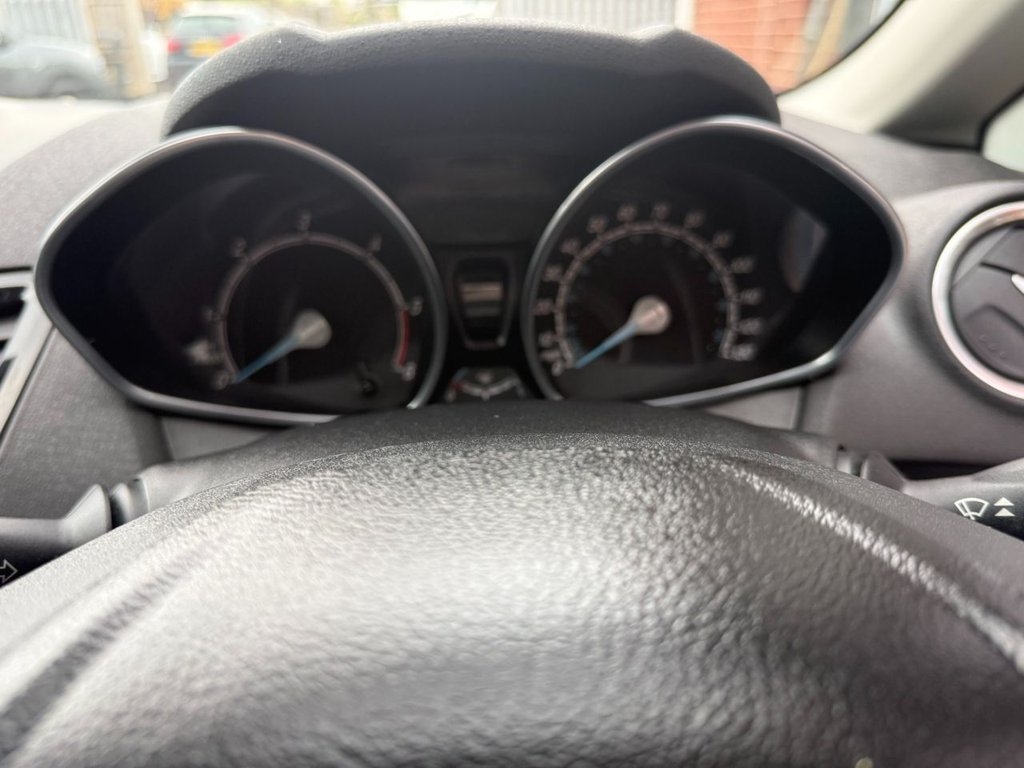 Used Ford Fiesta 2014 for sale - 76640477: Photo 18
