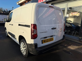 Used Peugeot Partner 2021 for sale - 77534565: Photo