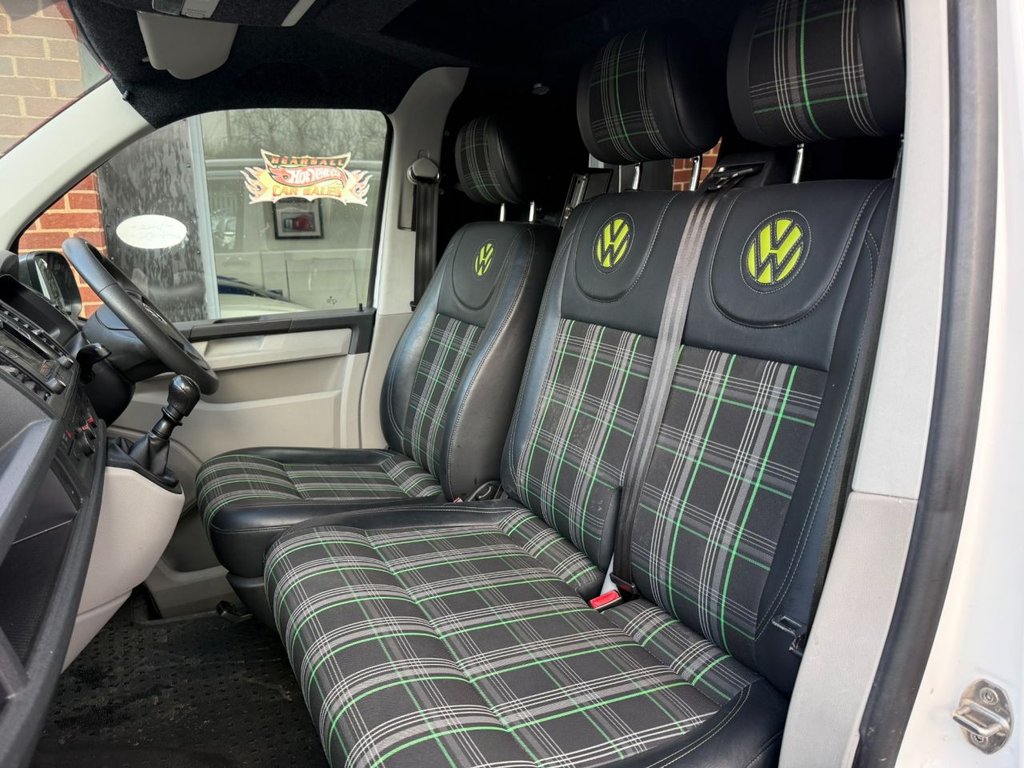 Used Volkswagen Transporter 2017 for sale - 77621635: Photo 15