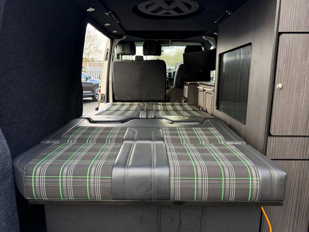 Used Volkswagen Transporter 2017 for sale - 77621635: Photo 24