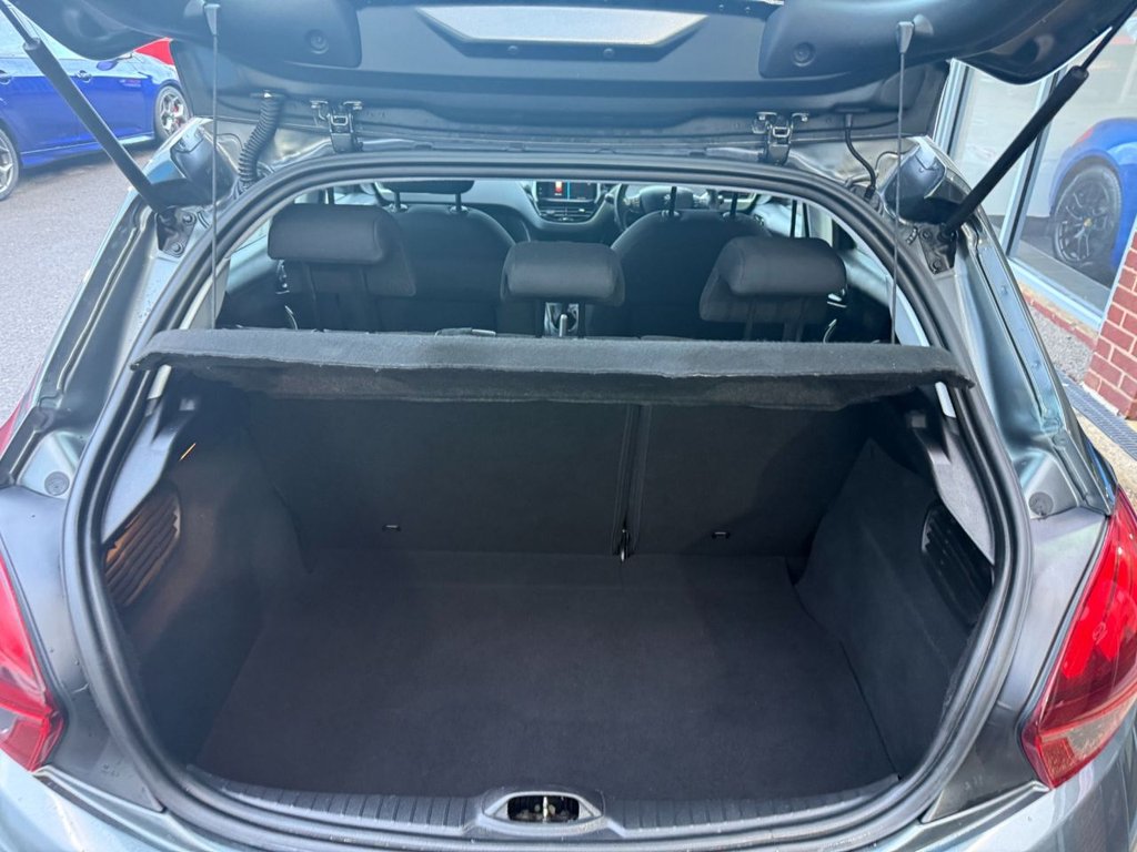 Used Peugeot 208 2017 for sale - 76840814: Photo 14