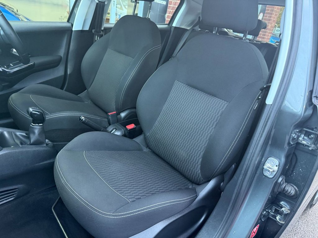 Used Peugeot 208 2017 for sale - 76840814: Photo 16