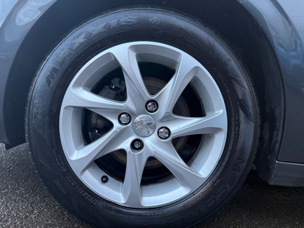 Used Peugeot 208 2017 for sale - 76840814: Photo 27