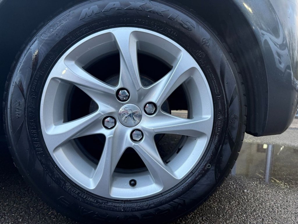 Used Peugeot 208 2017 for sale - 76840814: Photo 28