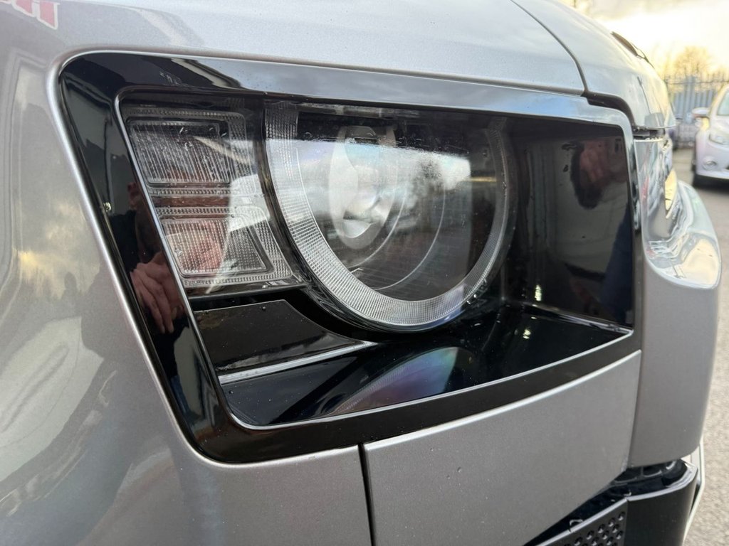 Used Land Rover Defender 2021 for sale - 77394294: Photo 11